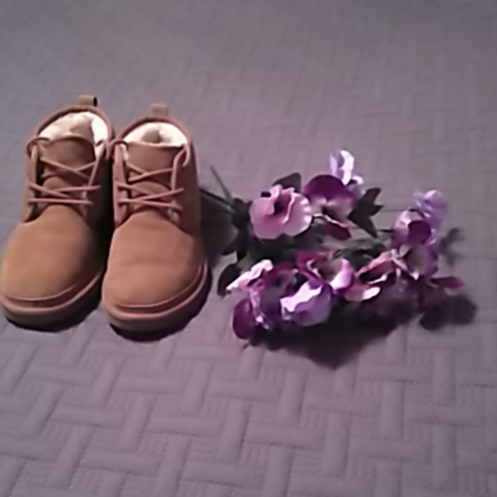 UGG Neumel Tan Chukka Boots .- worn once